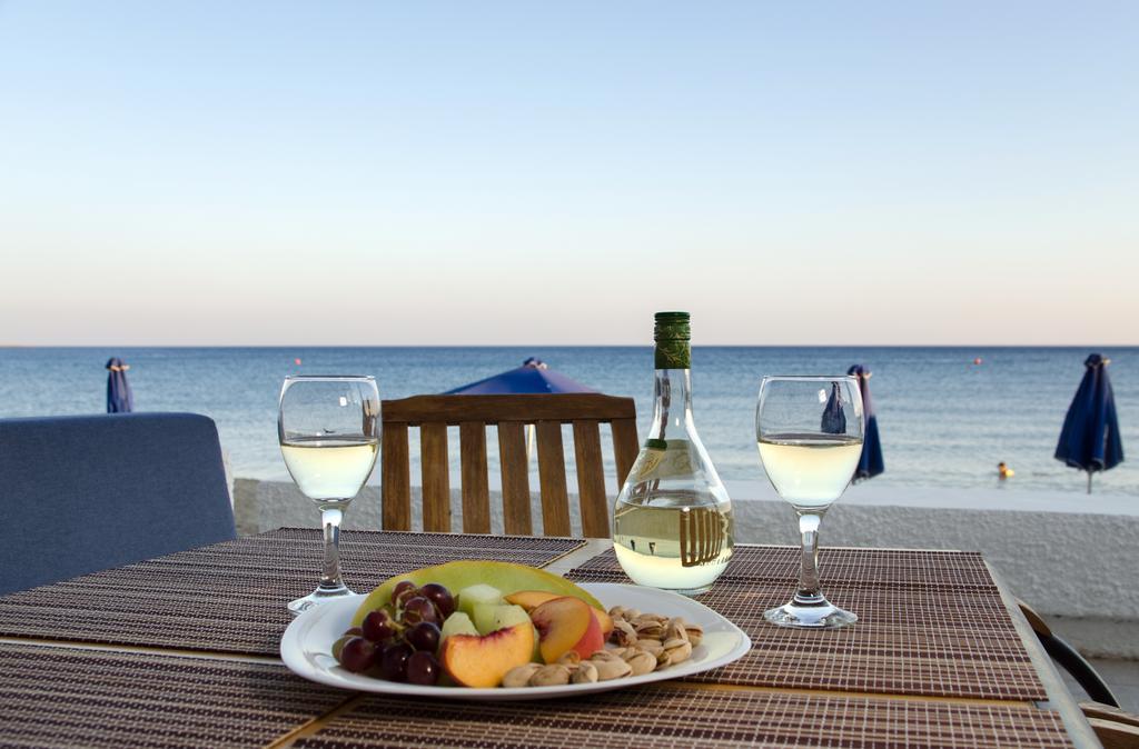 Yialos Studios-Apartments Makrýgialos Eksteriør billede