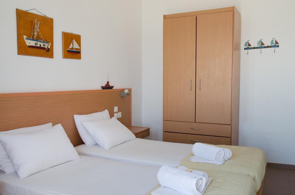 Yialos Studios-Apartments Makrýgialos Eksteriør billede