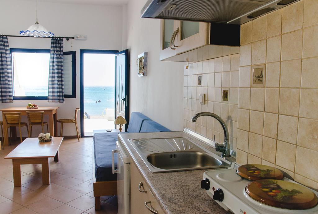 Yialos Studios-Apartments Makrýgialos Eksteriør billede